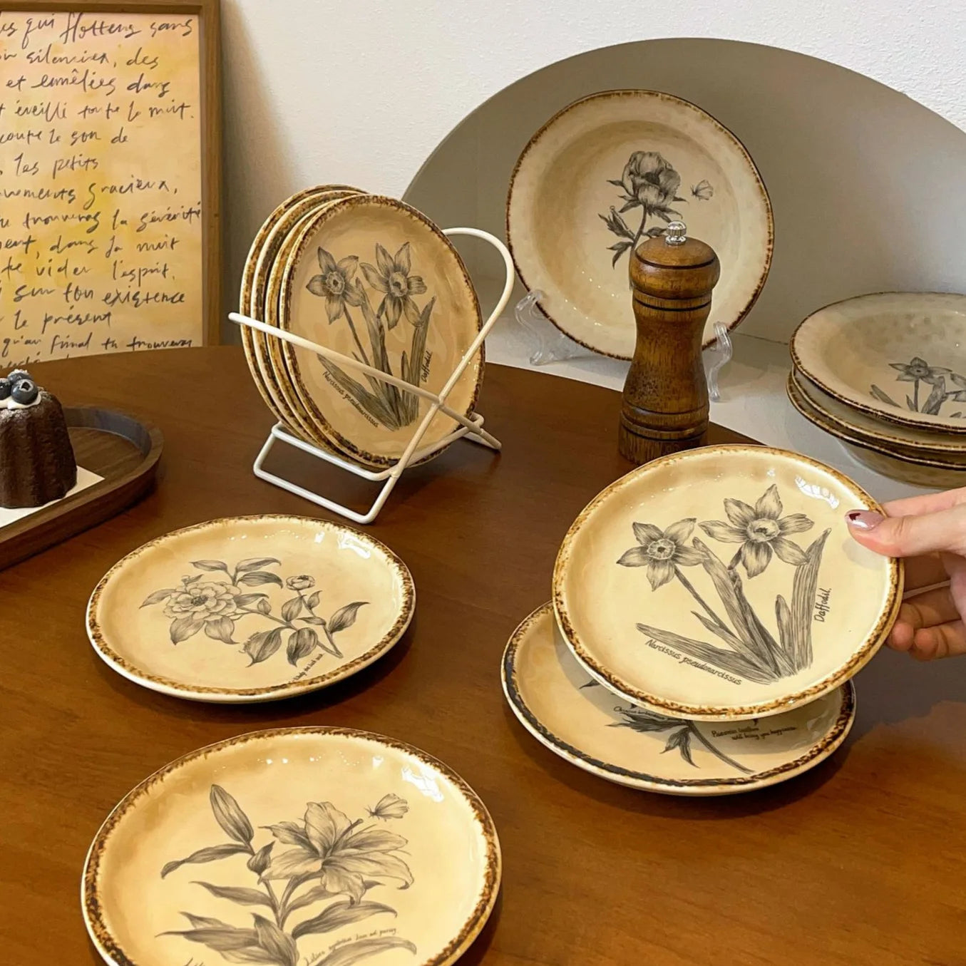 Vintage Ceramic 6 Inch Small Plate for Dessert Snack Fruit Cake Bone Spitting Dish Retro Home Tableware