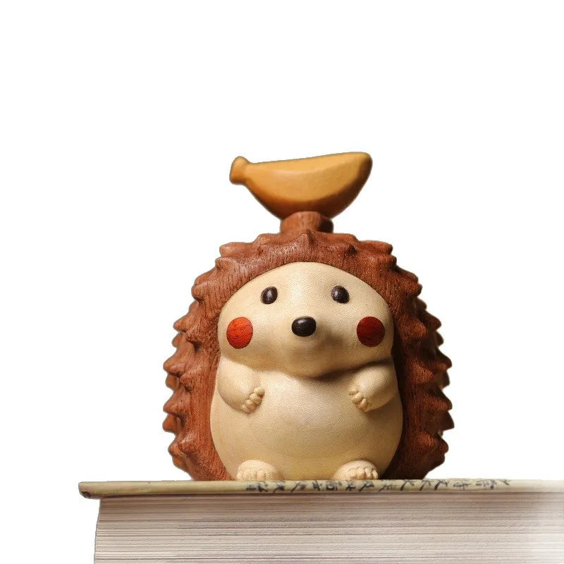 Cute Beech Wood Durian Hedgehog Decor Anxiety Relief Home Office Desk Ornament Tea Pet