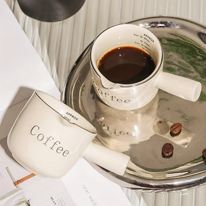 Ins Stylish Coffee Milk Pitcher with Scale Ceramic Creamer for Espresso Extraction